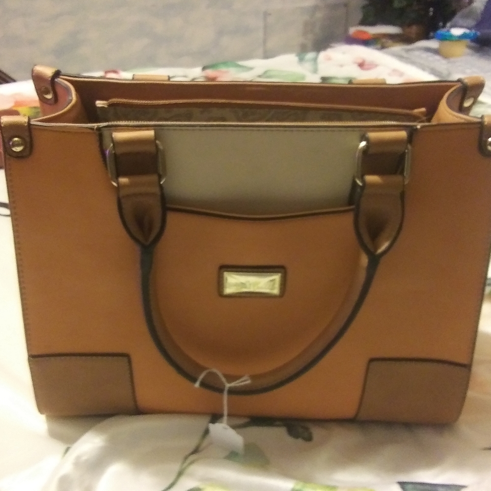 Simply Noelle purse